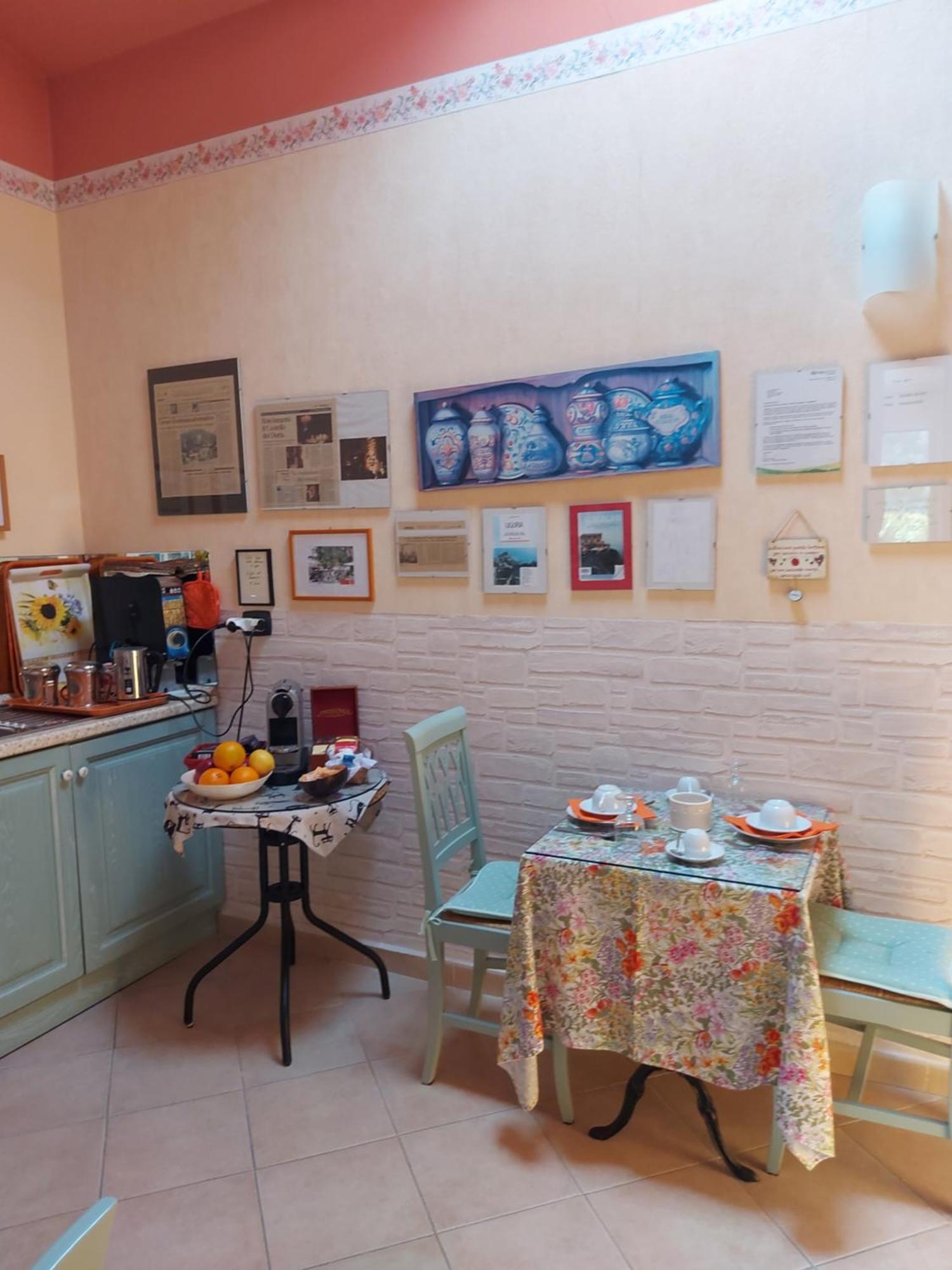 B&B Dei Doria & Suite Дольчеаккуа Екстер'єр фото
